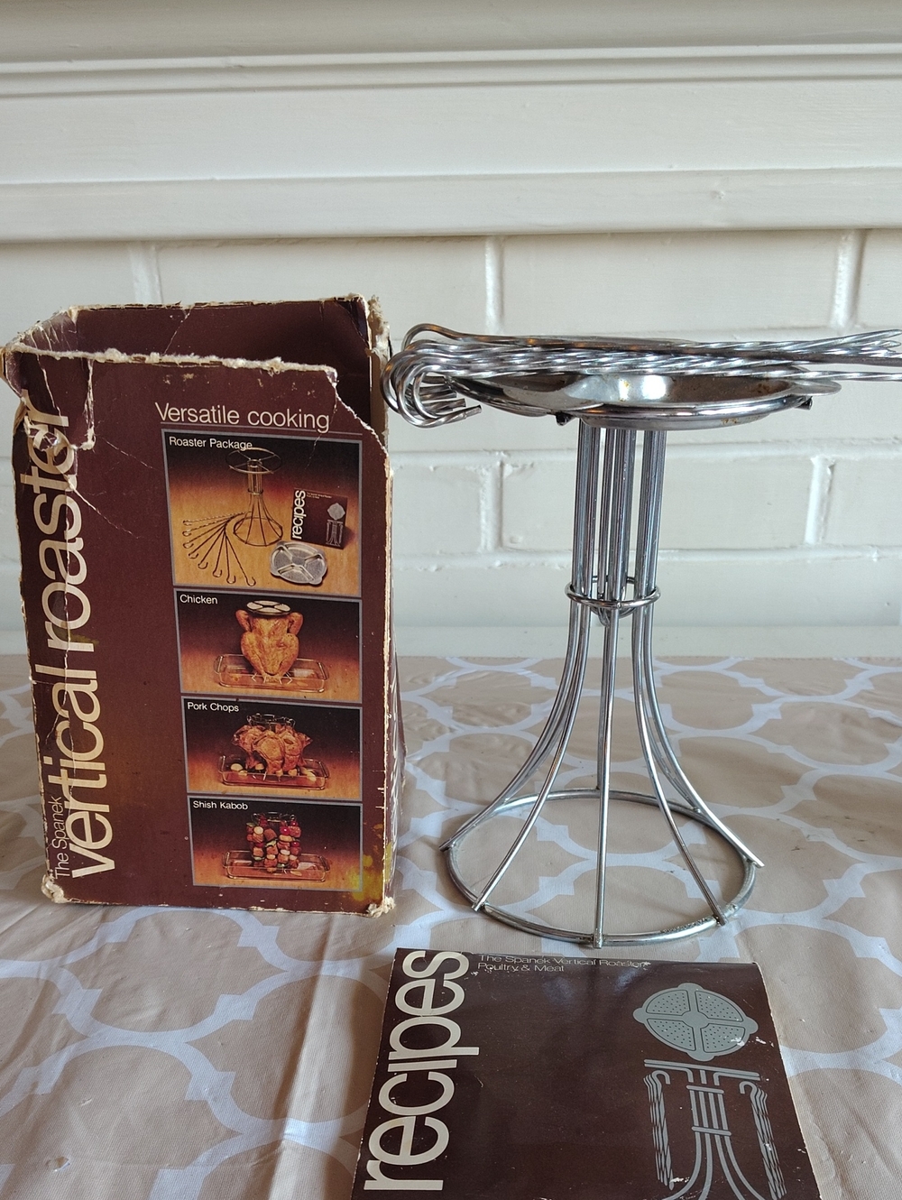 Vintage Spanek Vertical Roaster w/ Recipe Booklet & Box